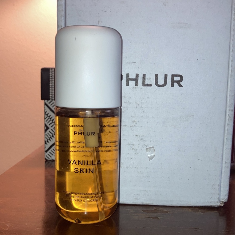 PHLUR VANILLA SKIN Hair & Body Fragrance Mist